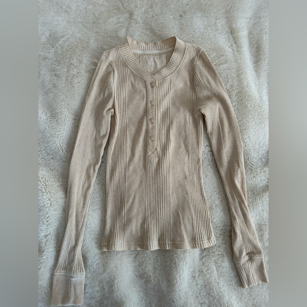 American Eagle Aerie Long Sleeve Top
